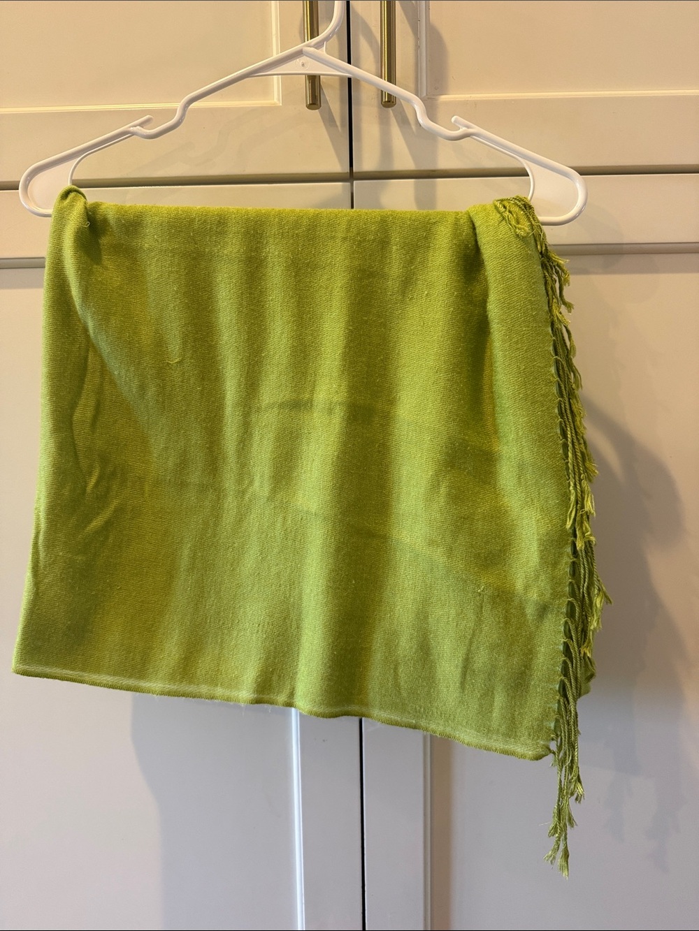 Pashmina Bright Lime Green Fringed Scarf 70% pashmina 30% silk